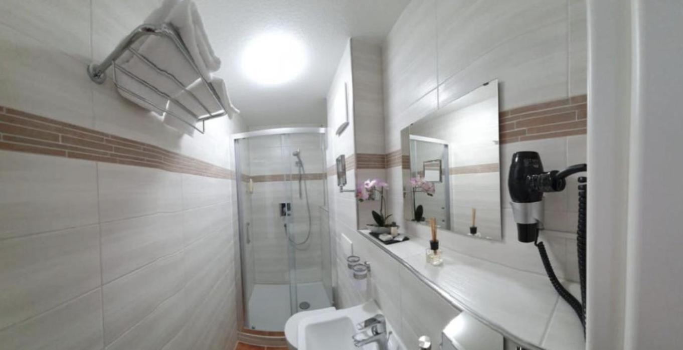 Stadt Hotel Марктхайденфелд Екстериор снимка